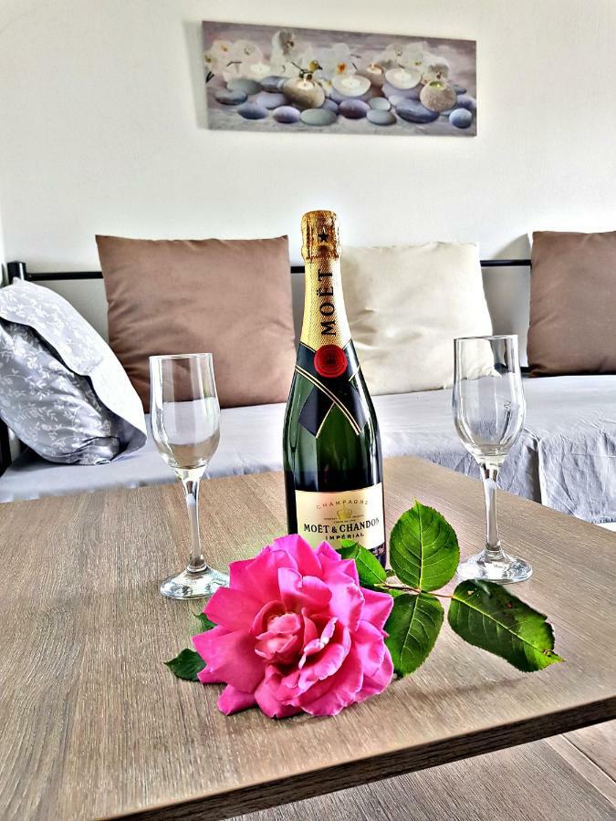 Villa Giannis Apartments Vrasná 外观 照片