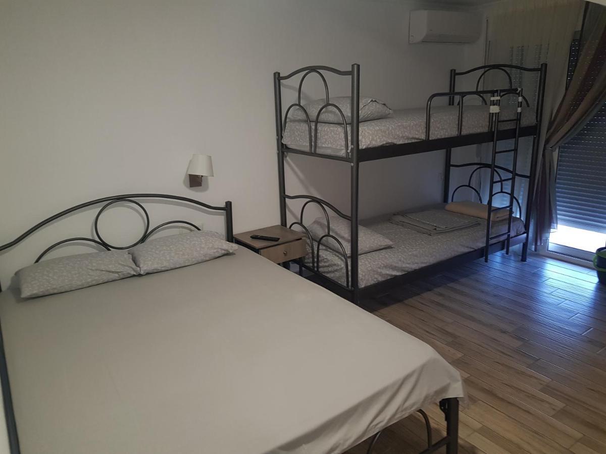 Villa Giannis Apartments Vrasná 外观 照片